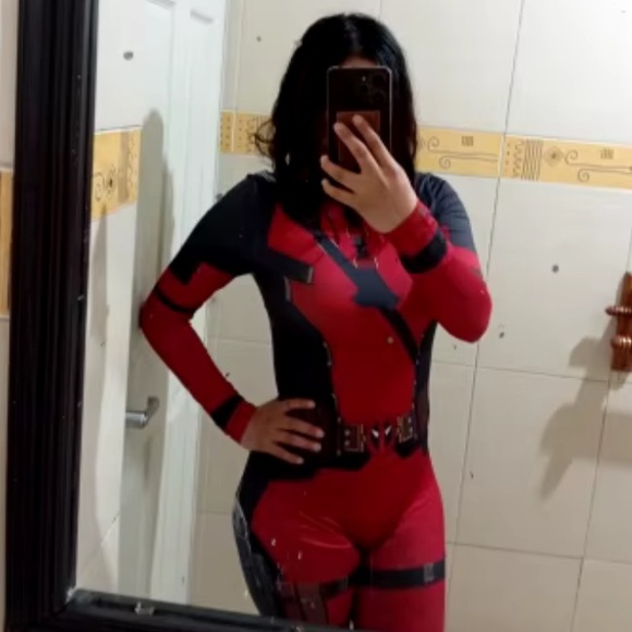 NEW Superhero T Shirt Adult Unisex Halloween Deadpool Cosplay Costume - Picture 7 of 8